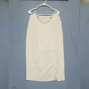 Vintage Gantos Chic Cream Maxi Skirt with Gold Chain Accent. Size 14